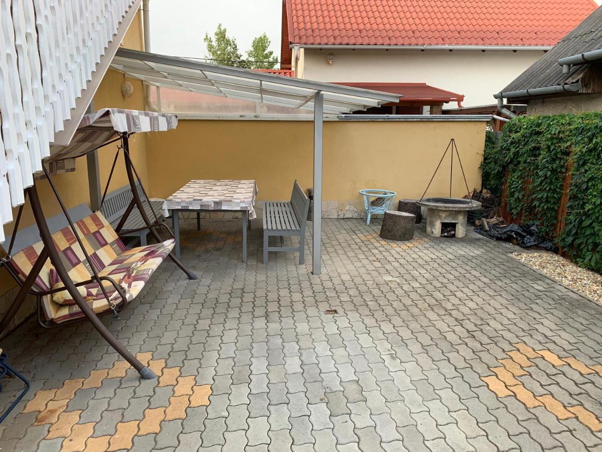 Gázláng Apartman Hajdúszoboszló Kültér fotó
