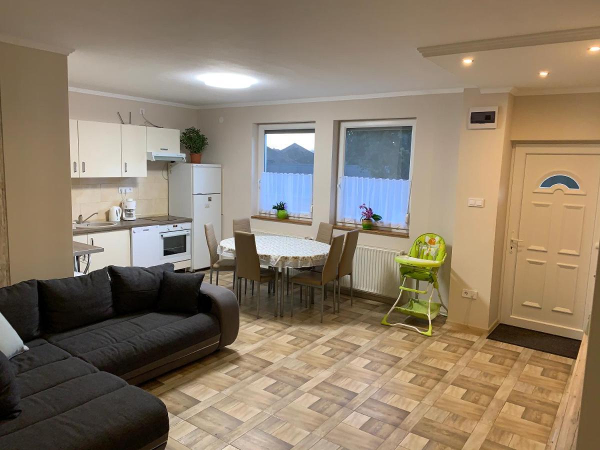 Gázláng Apartman Hajdúszoboszló Kültér fotó